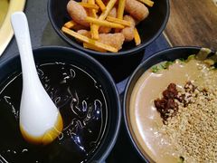 -沸炉重庆老火锅(军事博物馆店)