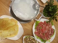 -吉友粥底火锅(方斜路店)