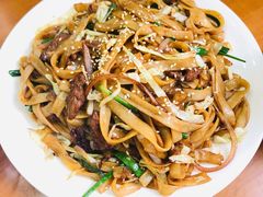 干炒牛河-煲煲掂风味煲仔饭餐厅(西区店)