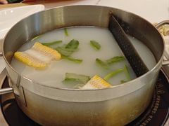 -樾餐厅泰式海鲜火锅(民歌湖店)