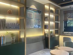 -秋果酒店(中日友好医院和平里北街地铁站店)