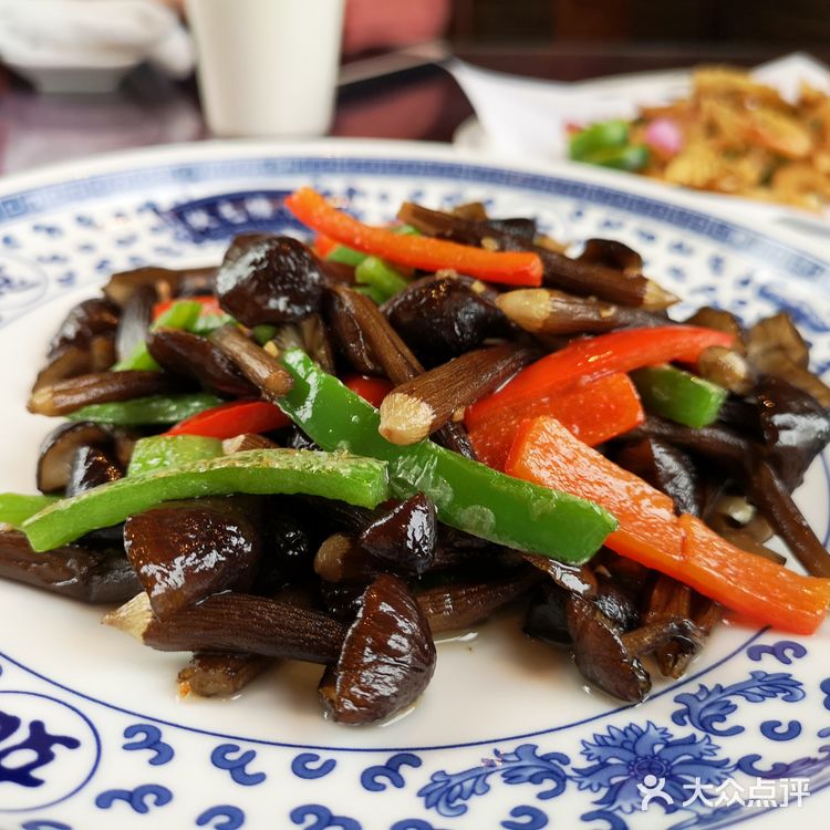 状元楼里食甬菜