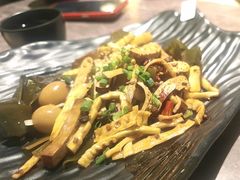 辣卤素拼-嘎嘎鸭脑壳(蜀汉路店)