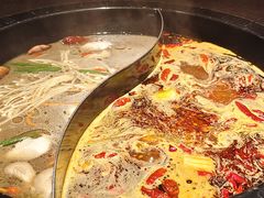-九牧鱻·渝老鬼重庆火锅(人民路店)