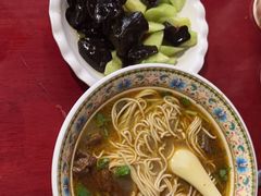 -金杨拉面王小吃面馆·牛三宝面·红烧牛肉粉