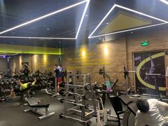 -贝菲特游泳健身(徐泾店)