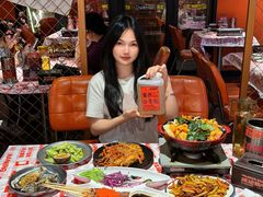 -威记烧嘢·南宁烧烤·超级生牛(绿地店)
