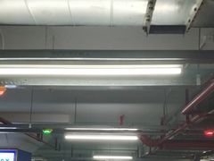 -龙湖天街-停车场