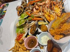 -水桶王国主题餐厅·聚会·生日派对·亲子活动·家庭套餐(亚龙湾希尔顿店)