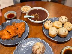 -鑫震源·苏式大虾生煎(山塘街店)