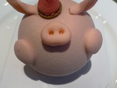 -Fridi Patisserie Cafe