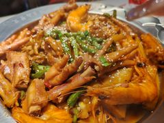-徐记小怪兽肉蟹煲(中央大街店)
