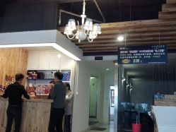 点击看大图 店内环境-瀛派美发沙龙