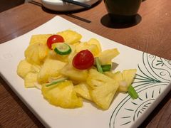 青柠檬拌鲜菠萝-云海肴·汽锅鸡·云南菜(领展购物广场·中关村店)