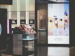 -Chanel(德基广场店)