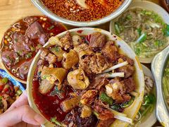 -谢老五跷脚牛肉·非遗传承店