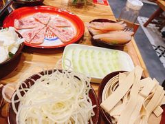 -虾领航小龙虾·吉林烧烤(柳州路店)