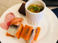 -东方红海鲜百汇(国际大厦店)