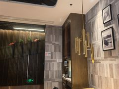 -爱碗亭·鲜炒湖南菜(壹城中心店)
