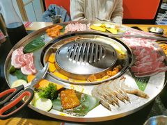 -哈哈碳都·牛肋条无限自助烤肉(宝龙店)
