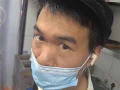 -肥肥虾庄·金牌油焖大虾(汉口城市广场店)