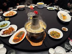 -铜锣湾·有麝自然香(渝北财富中心店)