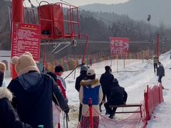 -济南卧虎山滑雪场
