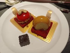 -半岛翡丽海鲜自助餐厅(观风亭店)
