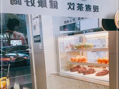 -沪上阿姨·精选茶饮(扬帆小区店)