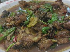 -鲁南仔·滕州炒鸡(经三路店)