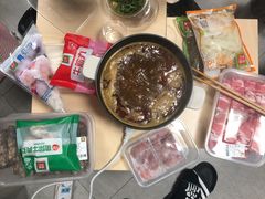 -锅圈食汇火锅烧烤食材超市(聚贤路店)