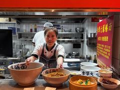 -李犟大爆鳝面·手工蟹黄包(湖滨西湖店)