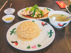 -威南记鸡饭餐室