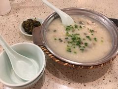 砂锅皮蛋瘦肉粥-东园小馆(苏州中心店)