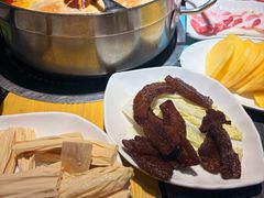 -四季喧黔味豆米火锅(万达广场店)
