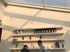 -UNI UNI(环亚凯瑟琳店)