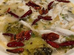 -江渔儿酸菜鱼·拔草餐厅(虎门君乐汇店)