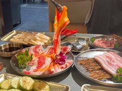 -围炉肉舍丹东海鲜烤肉·烤活鳗(步行街店)
