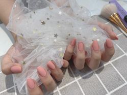 -UGIRL有个美甲