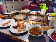 -蓉城四海黑牛烤肉海鲜自助餐厅(宜兴宝龙店)