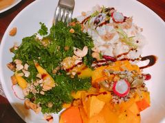 酸奶汁羽衣甘蓝藜麦南瓜沙拉-卡朋厨房(289艺术园区店)