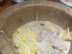 -滇香肴·云南菜蒸汽石锅鱼(云南北路店)