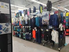 -迪卡侬(大英山店)