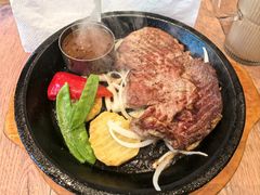 -玛格萝妮比萨屋(四平店)