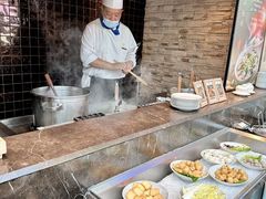 -棕榈岛海鲜自助餐厅(虹桥迎宾馆店)