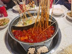 鸳鸯锅-钢管厂五区小郡肝串串香(蜀都万达店)