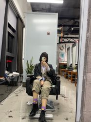 -FRIDAY星期五专业美发沙龙