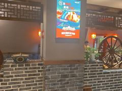 -辣莊重庆老火锅(威海高铁站韩乐坊店)