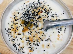 -白翔甜食店