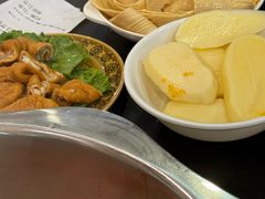 -重庆风光老灶火锅城(同德广场店)